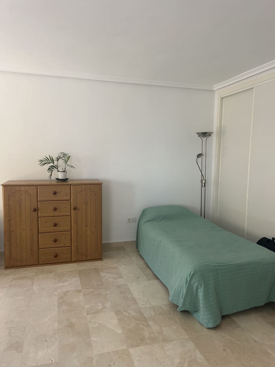 Apartment for sale in Riviera del Sol - € 249,500 (Ref: 9080857)