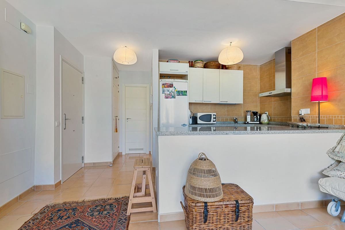 1 sovrum Lägenhet till salu i Torremuelle med garage - 249 000 € (Ref: 9080859)