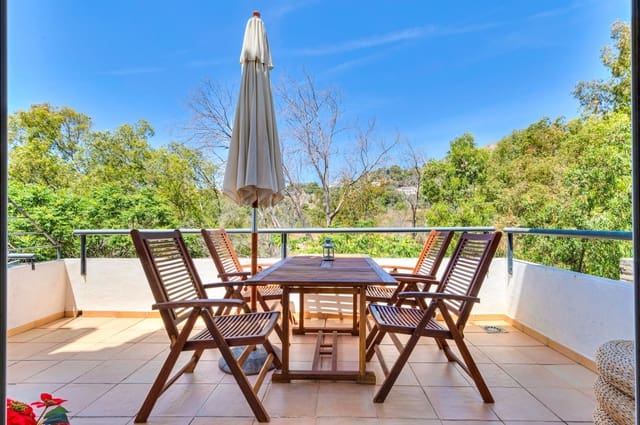 1 sovrum Lägenhet till salu i Torremuelle, Benalmádena med garage - 249 000 € (Ref: 9080859)