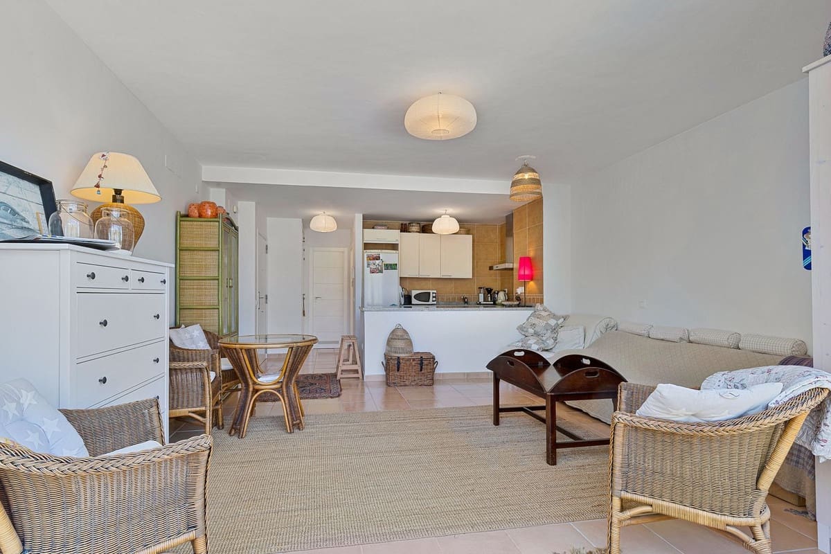 1 sovrum Lägenhet till salu i Torremuelle med garage - 249 000 € (Ref: 9080859)