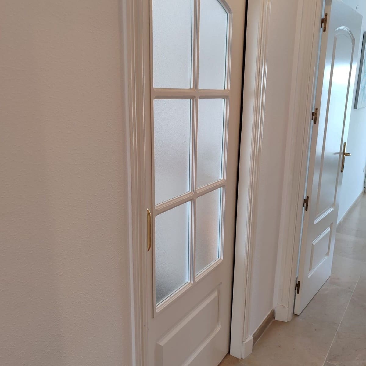 2 bedroom Apartment for sale in La Duquesa / Puerto de la Duquesa - € 245,000 (Ref: 9080864)