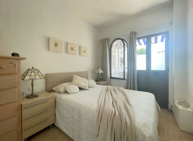 2 soverom Leilighet til salgs i La Duquesa / Puerto de la Duquesa, Manilva - € 213 000 (Ref: 9080868)