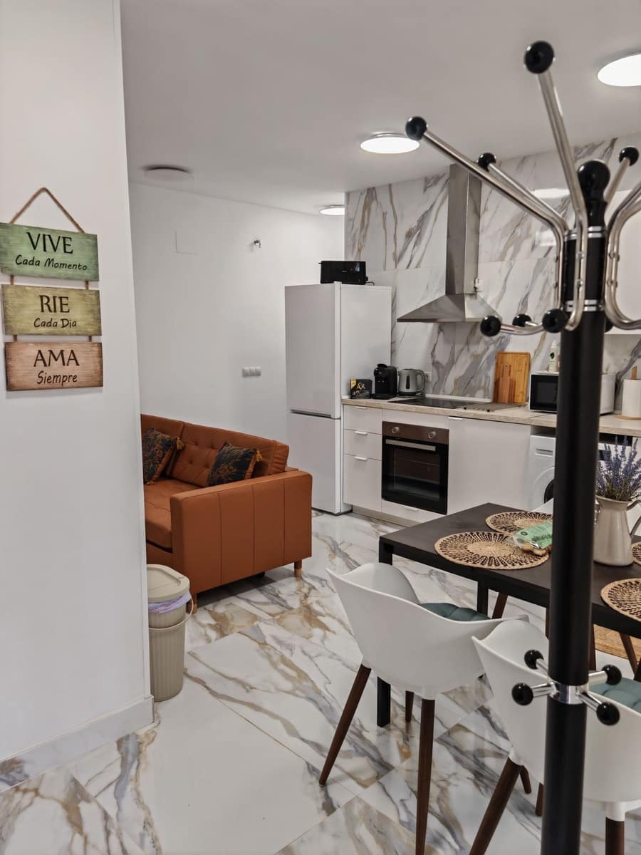 1 soverom Leilighet til salgs i Torremolinos - € 230 000 (Ref: 9080872)