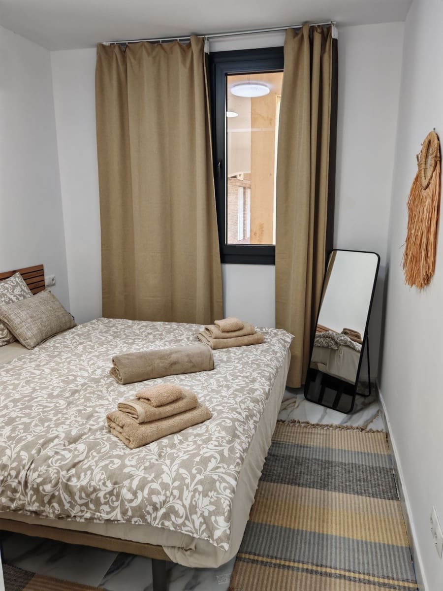 1 soverom Leilighet til salgs i Torremolinos - € 230 000 (Ref: 9080872)