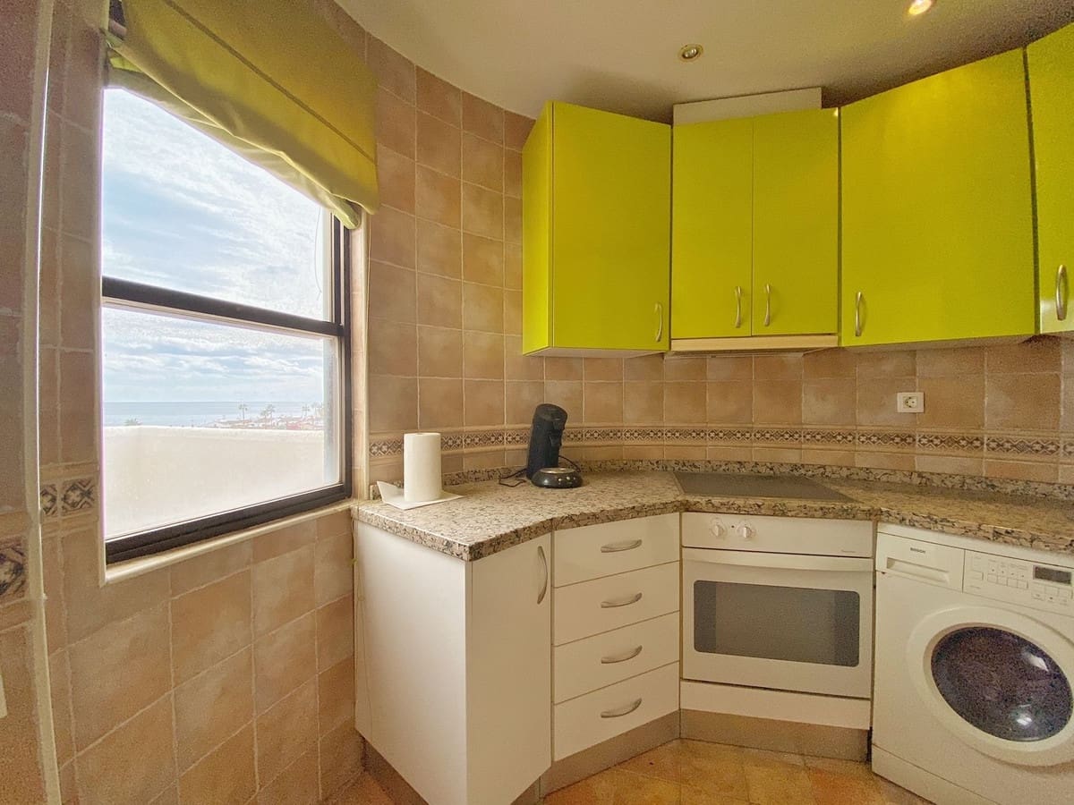 1 chambre Appartement à vendre à Estepona - 229 000 € (Ref: 9080875)