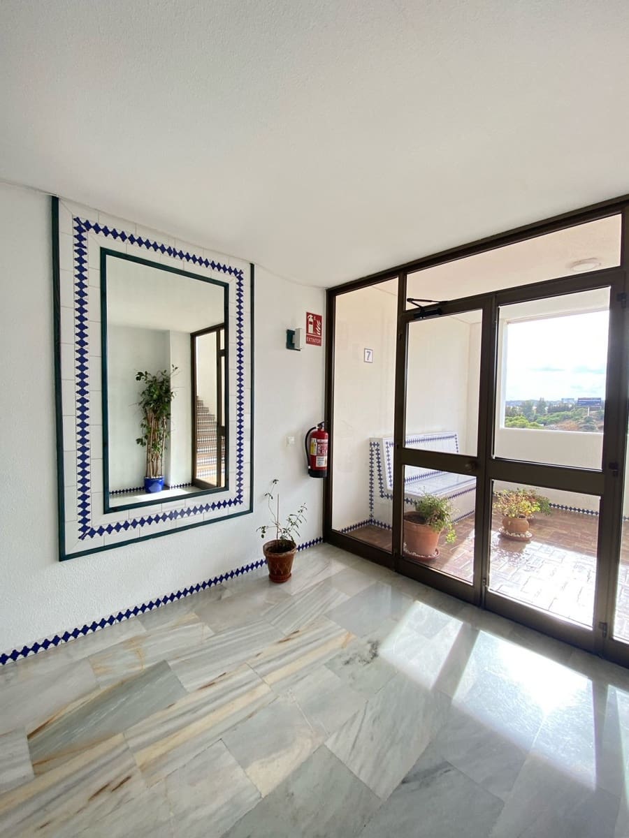 1 chambre Appartement à vendre à Estepona - 229 000 € (Ref: 9080875)
