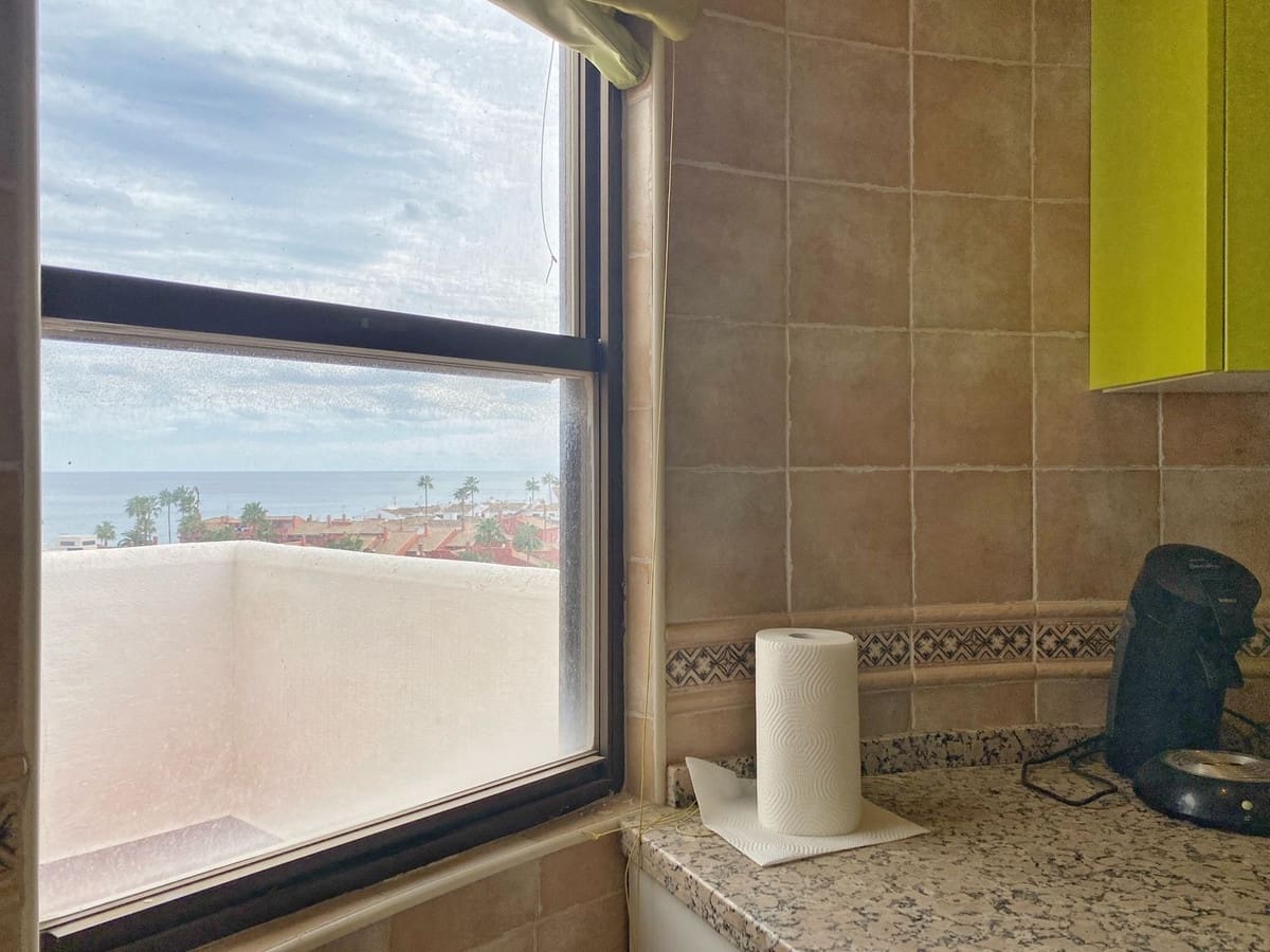 1 chambre Appartement à vendre à Estepona - 229 000 € (Ref: 9080875)