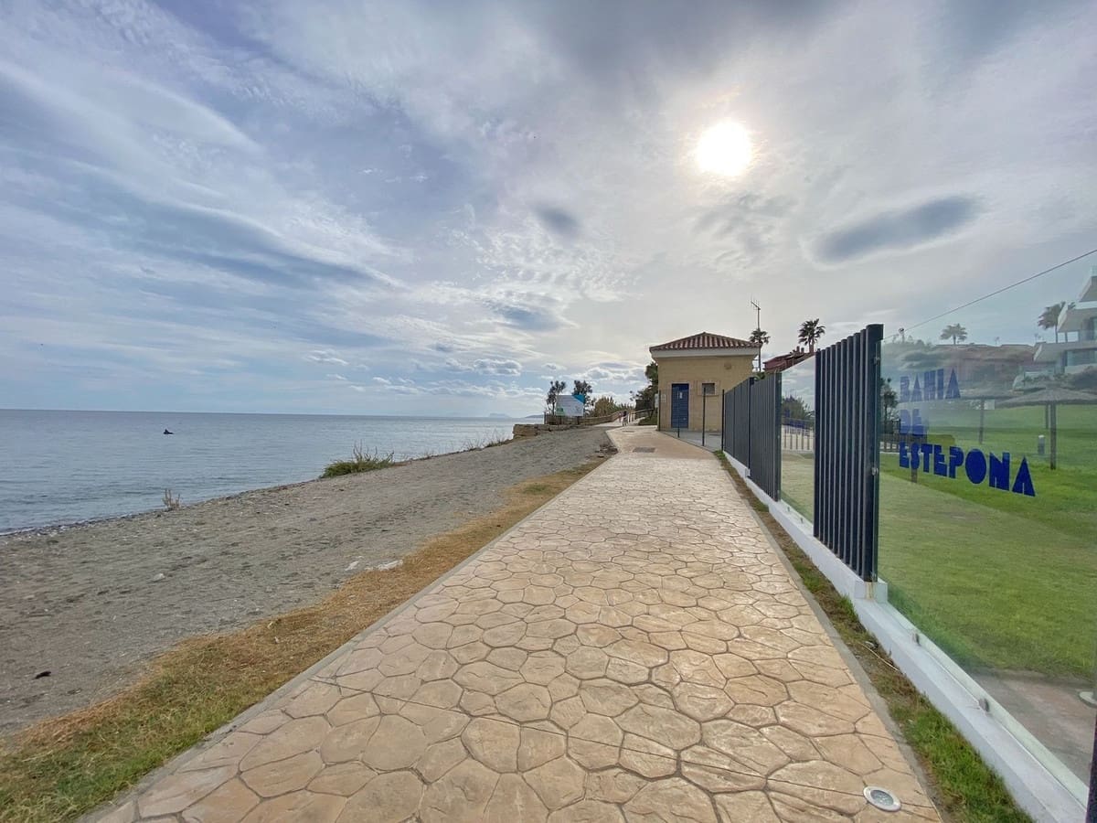 1 chambre Appartement à vendre à Estepona - 229 000 € (Ref: 9080875)