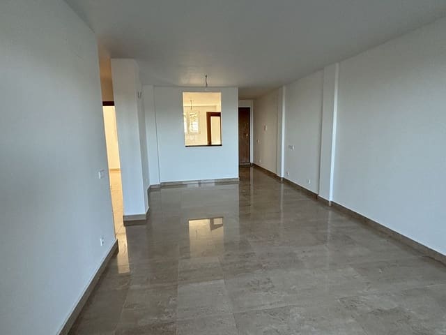 2 soveværelse Lejlighed til salg i La Duquesa / Puerto de la Duquesa, Manilva - € 238.000 (Ref: 9080876)