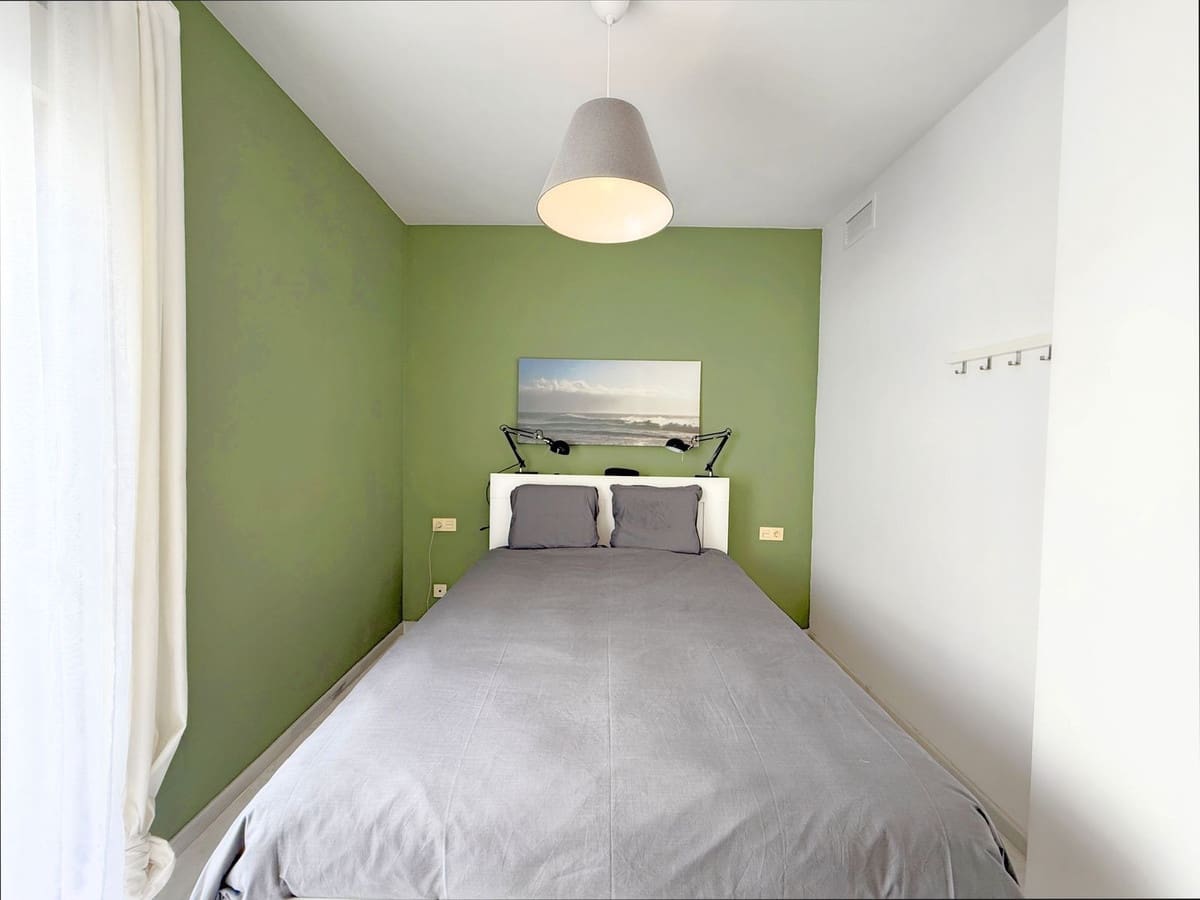 1 bedroom Apartment for sale in Estepona with garage - € 215,000 (Ref: 9080877)