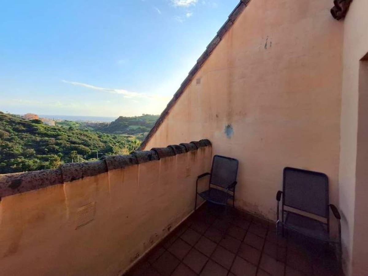 2 soveværelse Lejlighed til salg i La Duquesa / Puerto de la Duquesa - € 225.000 (Ref: 9080878)