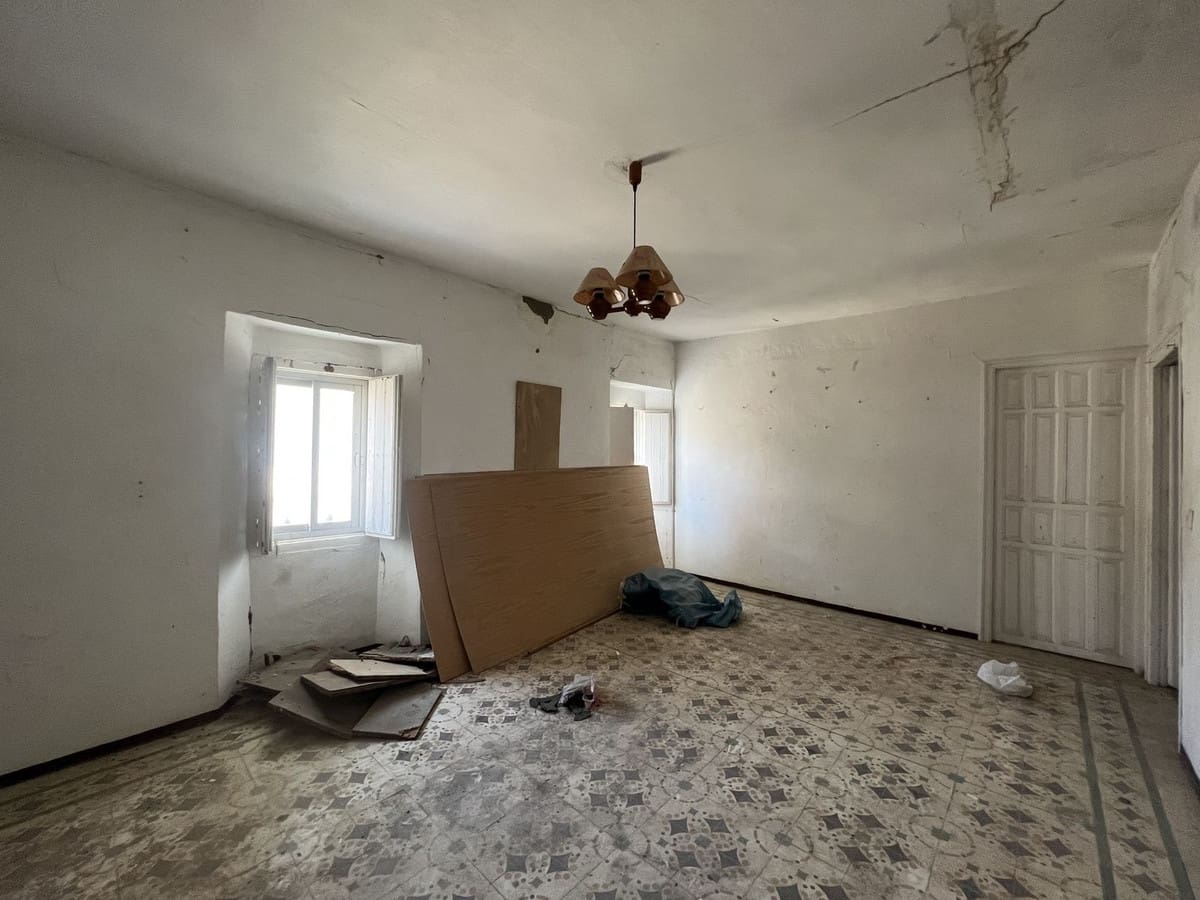 3 soverom Hus til salgs i San Martin del Tesorillo - € 170 000 (Ref: 9080881)