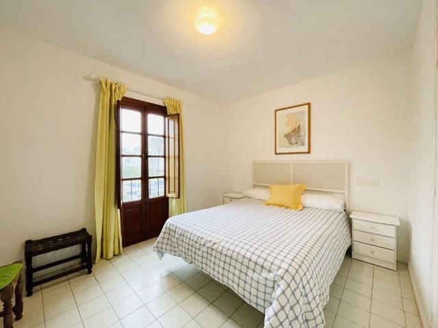 2 makuuhuone Huoneisto myytävänä paikassa La Duquesa / Puerto de la Duquesa, Manilva - 211 000 € (Ref: 9080884)