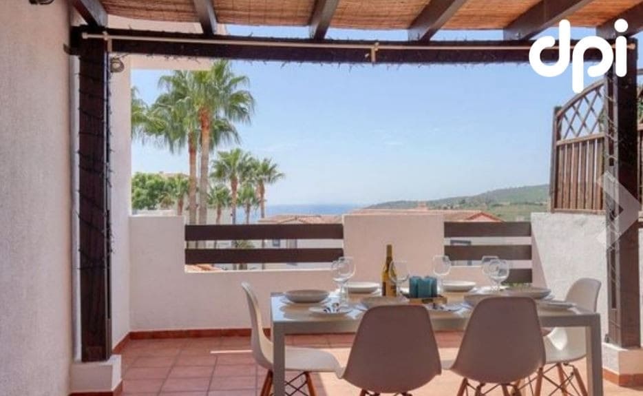 2 quarto Apartamento para venda em La Duquesa / Puerto de la Duquesa com garagem - 210 000 € (Ref: 9080886)