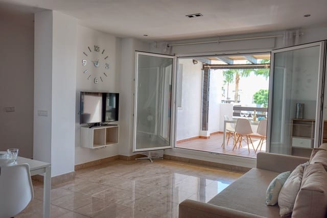 2 quarto Apartamento para venda em La Duquesa / Puerto de la Duquesa, Manilva com garagem - 210 000 € (Ref: 9080886)