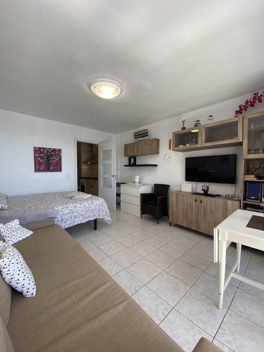 Apartament na sprzedaż w Fuengirola - 205 000 € (Ref: 9080887)