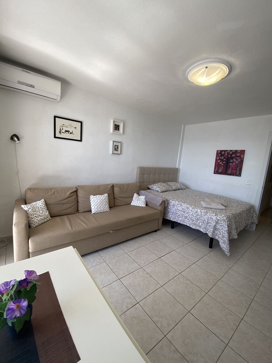 Apartament na sprzedaż w Fuengirola - 205 000 € (Ref: 9080887)