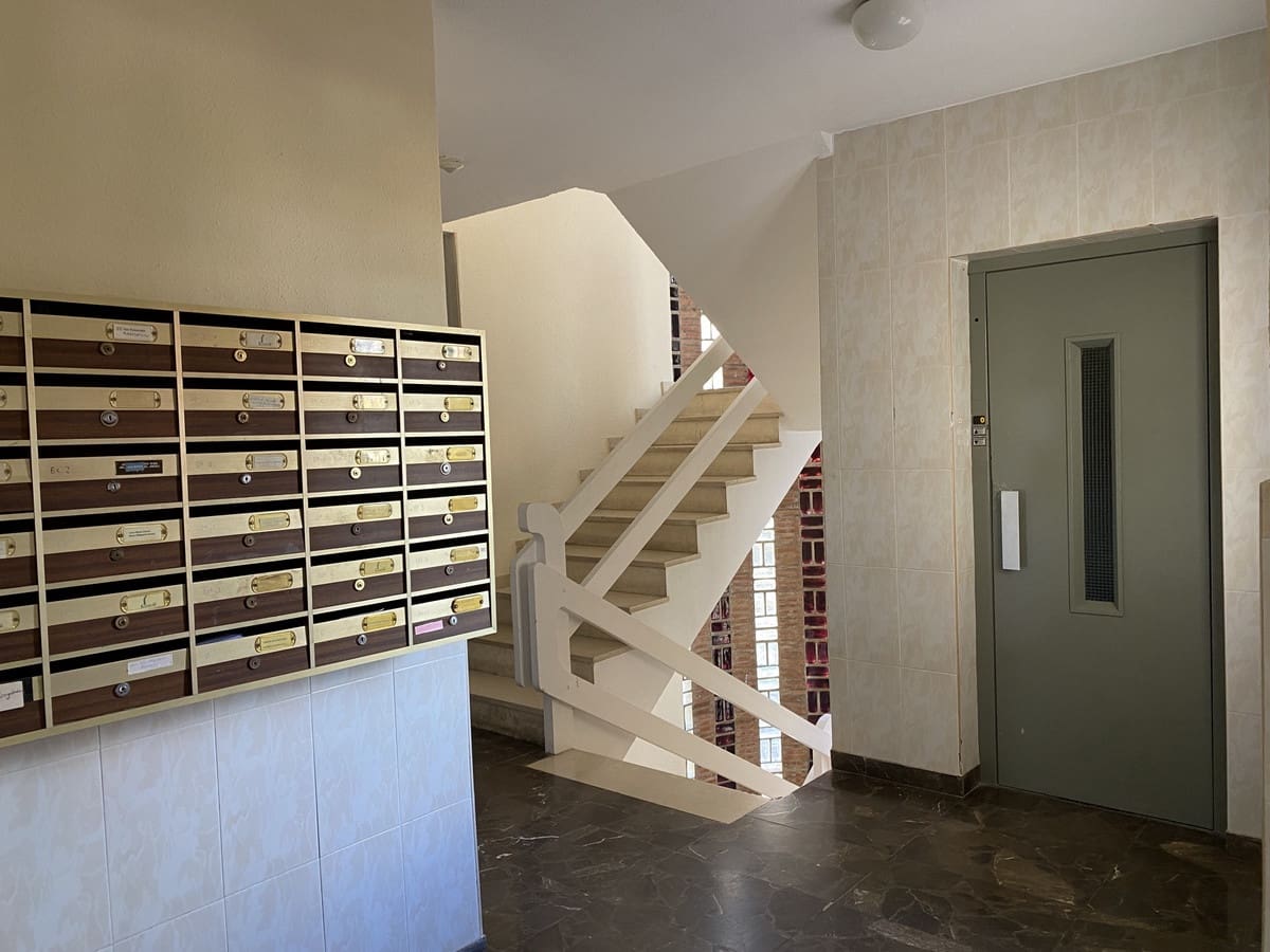 Apartament na sprzedaż w Fuengirola - 205 000 € (Ref: 9080887)