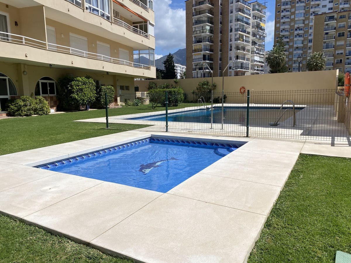 Apartament na sprzedaż w Fuengirola - 205 000 € (Ref: 9080887)