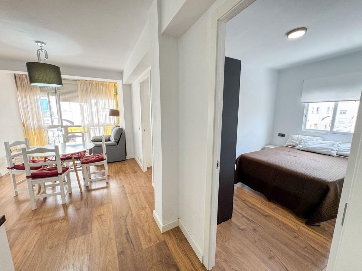 3 soveværelse Lejlighed til salg i Torremolinos - € 205.000 (Ref: 9080888)