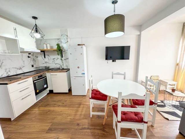 3 soveværelse Lejlighed til salg i Torremolinos - € 205.000 (Ref: 9080888)