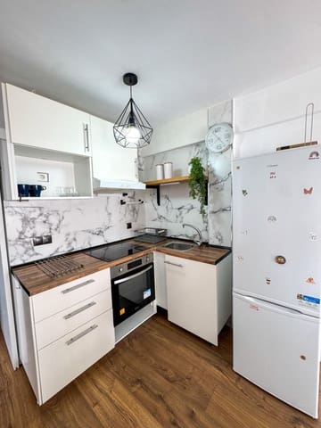 3 soveværelse Lejlighed til salg i Torremolinos - € 205.000 (Ref: 9080888)