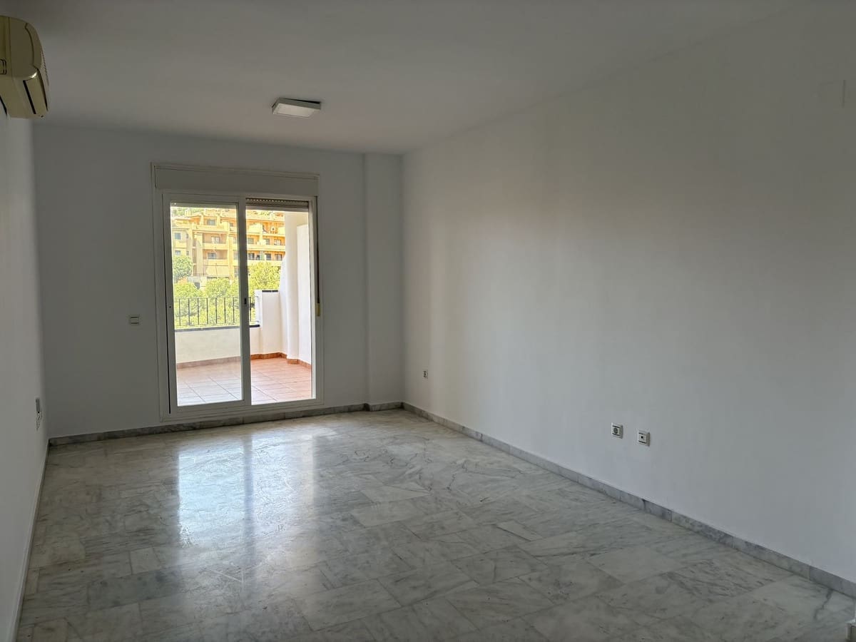 2 bedroom Apartment for sale in Riviera del Sol - € 185,000 (Ref: 9080890)