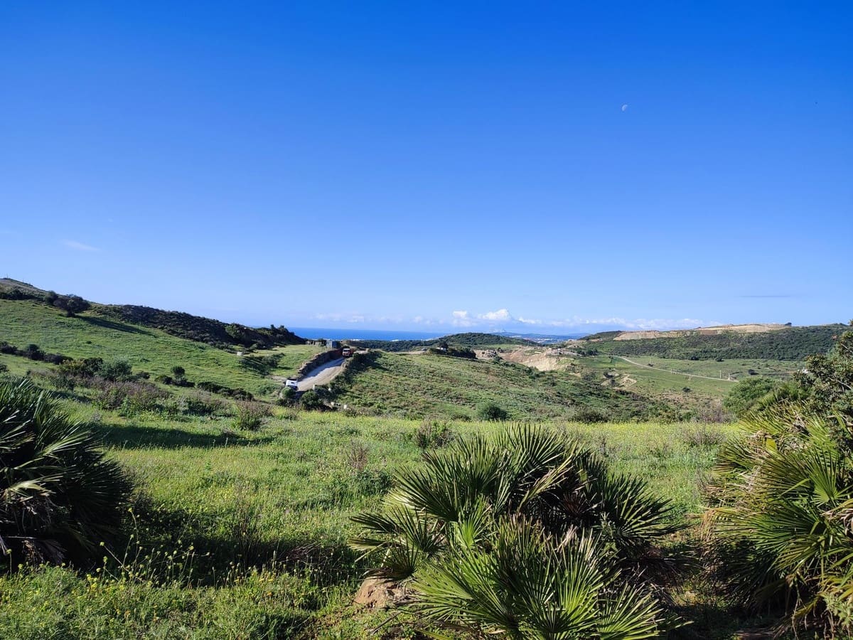 Byggetomt til salgs i Estepona - € 175 000 (Ref: 9080893)