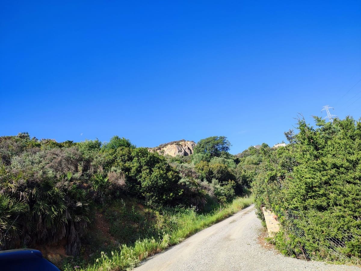 Byggetomt til salgs i Estepona - € 175 000 (Ref: 9080893)