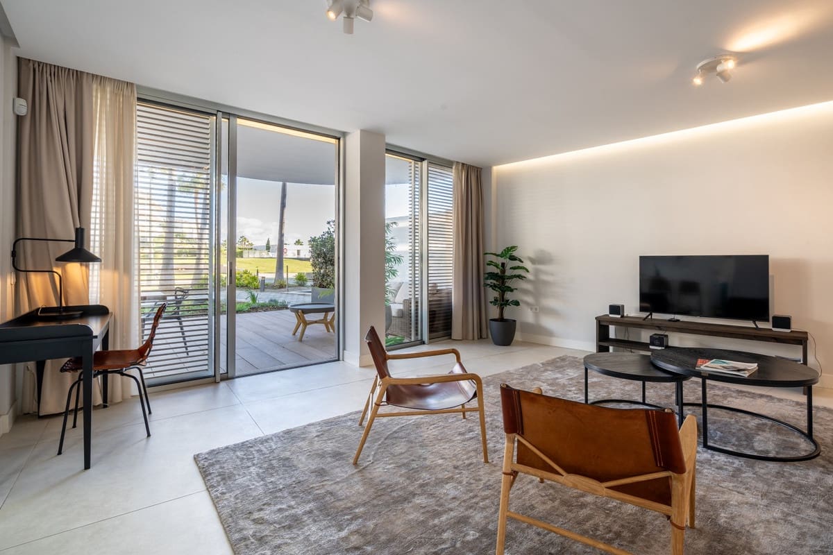 3 quarto Apartamento para venda em Estepona - 995 000 € (Ref: 9081050)