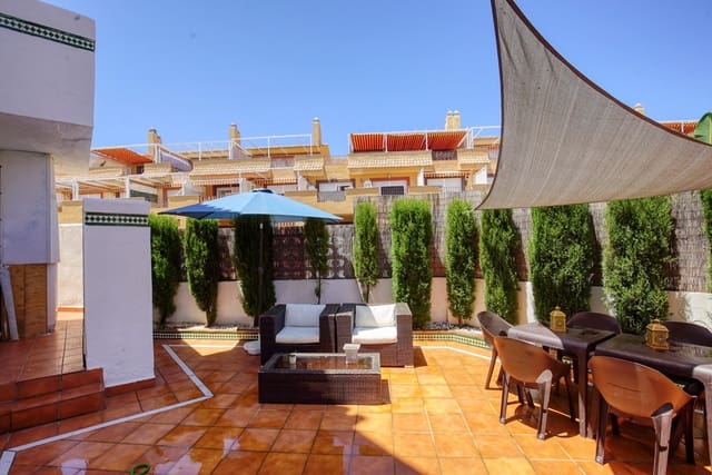 4 slaapkamer Huis te koop in Casares Pueblo, Casares - € 599.000 (Ref: 9097094)