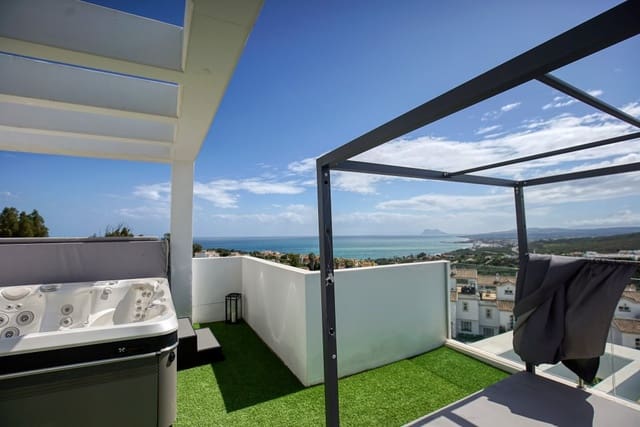 3 makuuhuone Omakotitalo myytävänä paikassa Manilva Pueblo, Manilva - 699 000 € (Ref: 9115089)