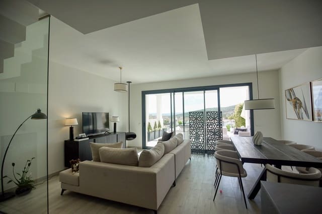 3 makuuhuone Omakotitalo myytävänä paikassa Manilva Pueblo, Manilva - 699 000 € (Ref: 9115089)