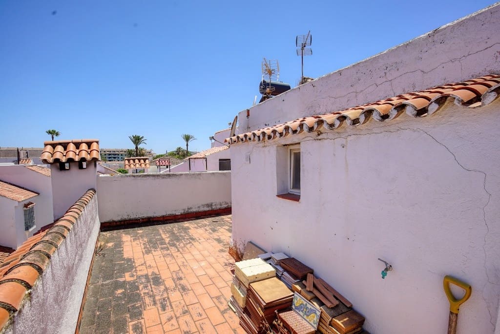 4 soveværelse Byhus til salg i Casares - € 599.000 (Ref: 9115090)