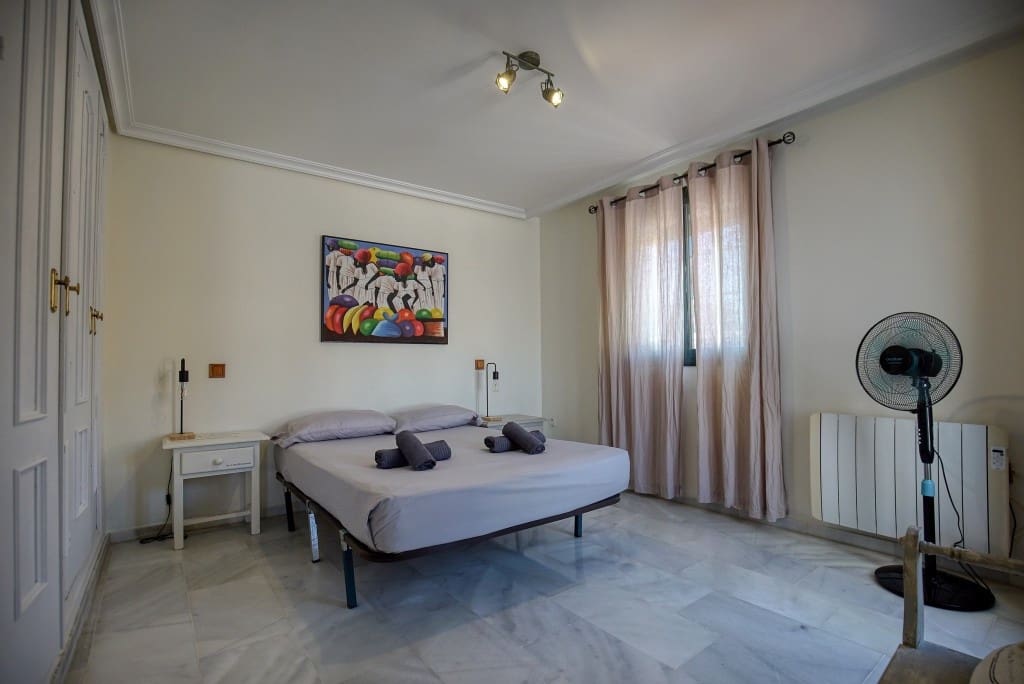 4 soveværelse Byhus til salg i Casares - € 599.000 (Ref: 9115090)