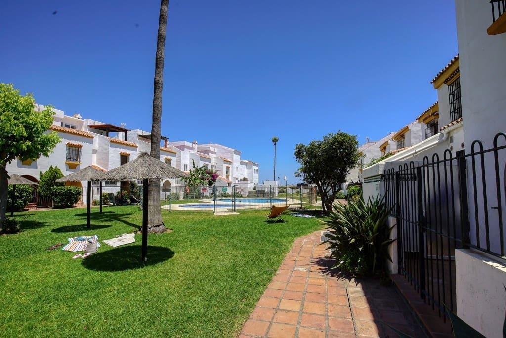 4 soveværelse Byhus til salg i Casares - € 599.000 (Ref: 9115090)