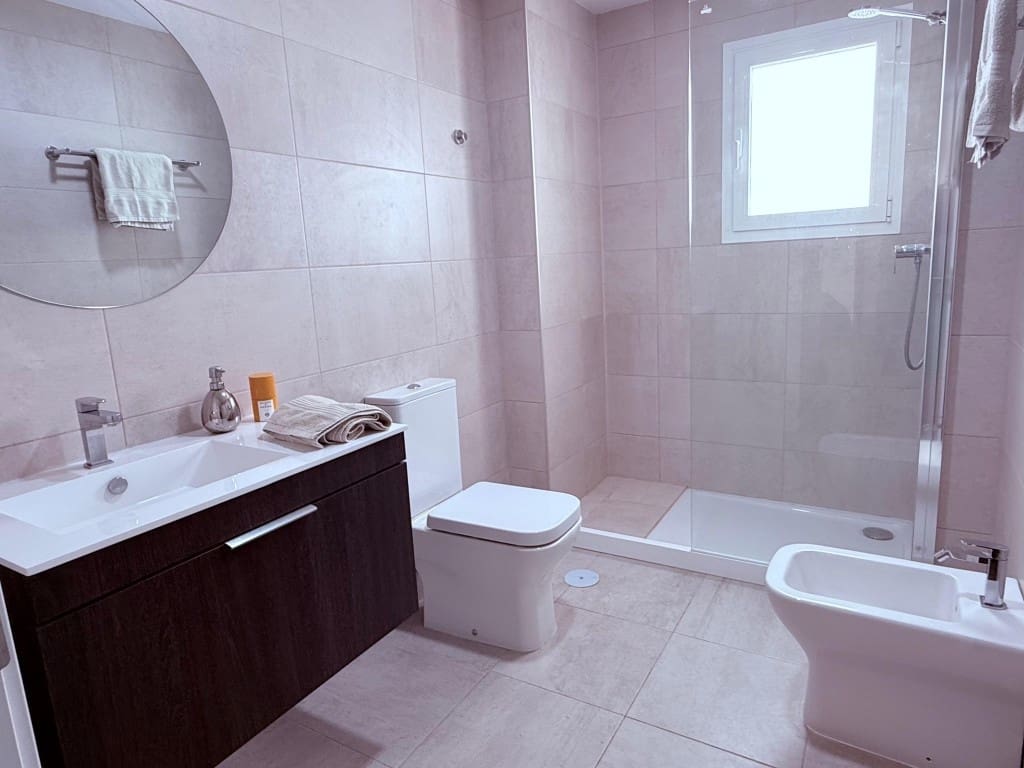 2 chambre Appartement à vendre à Estepona - 390 000 € (Ref: 9115092)