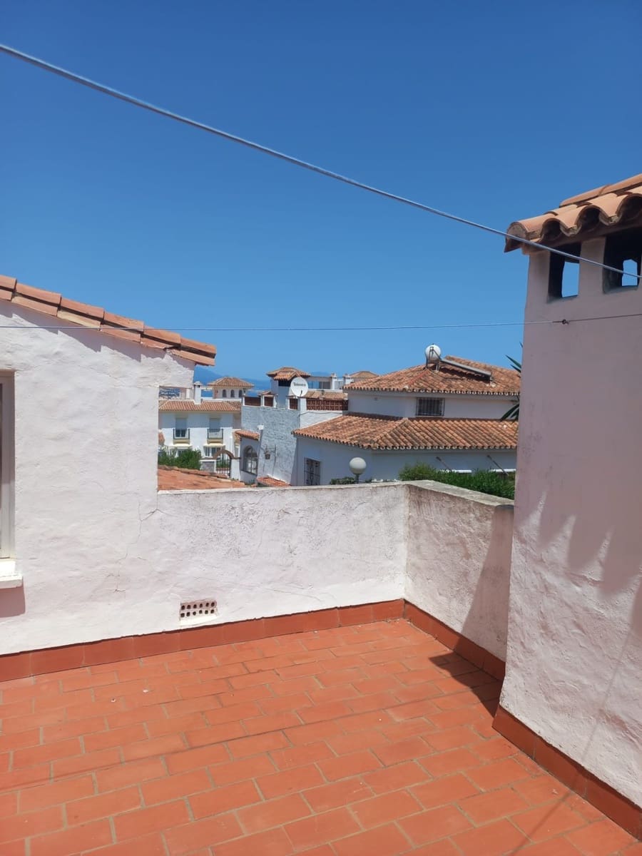 4 sypialnia Dom na sprzedaż w Manilva - 285 000 € (Ref: 9115093)