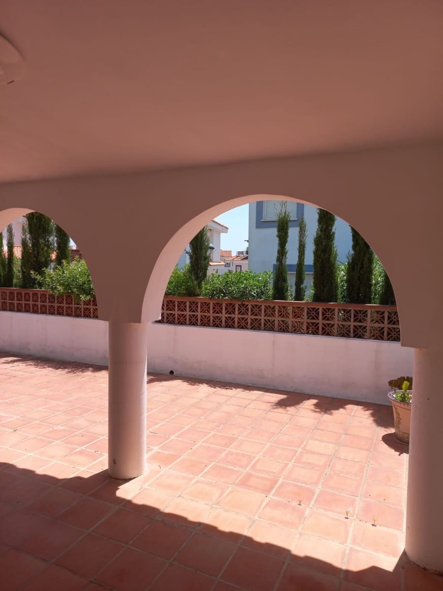 4 sypialnia Dom na sprzedaż w Manilva - 285 000 € (Ref: 9115093)