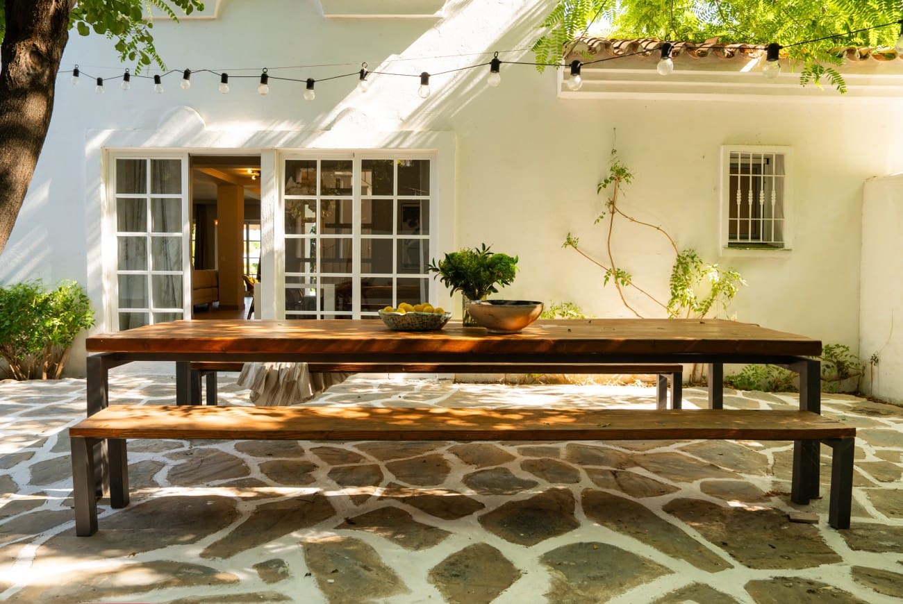 4 bedroom Villa for sale in Estepona with pool - € 1,450,000 (Ref: 9192680)