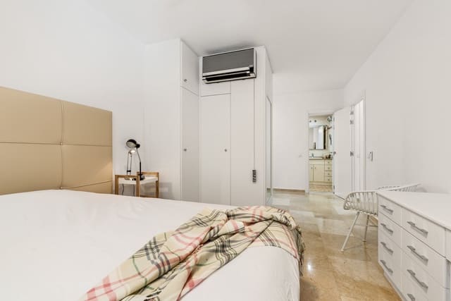 Apartamento de 3 habitaciones en Marbella en venta - 790.000 € (Ref: 9267688)