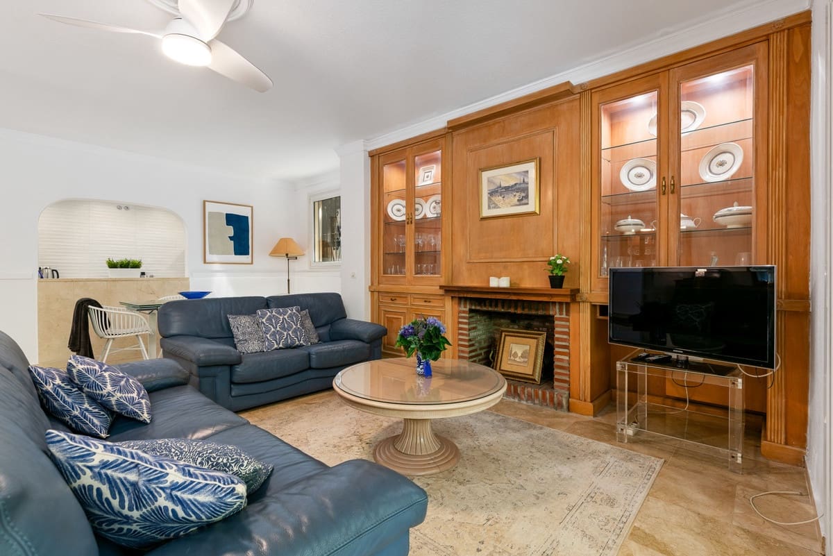 Apartamento de 3 habitaciones en Marbella en venta - 790.000 € (Ref: 9267688)