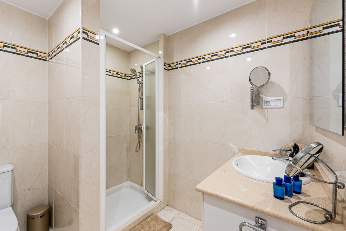 Apartamento de 3 habitaciones en Marbella en venta - 790.000 € (Ref: 9267688)