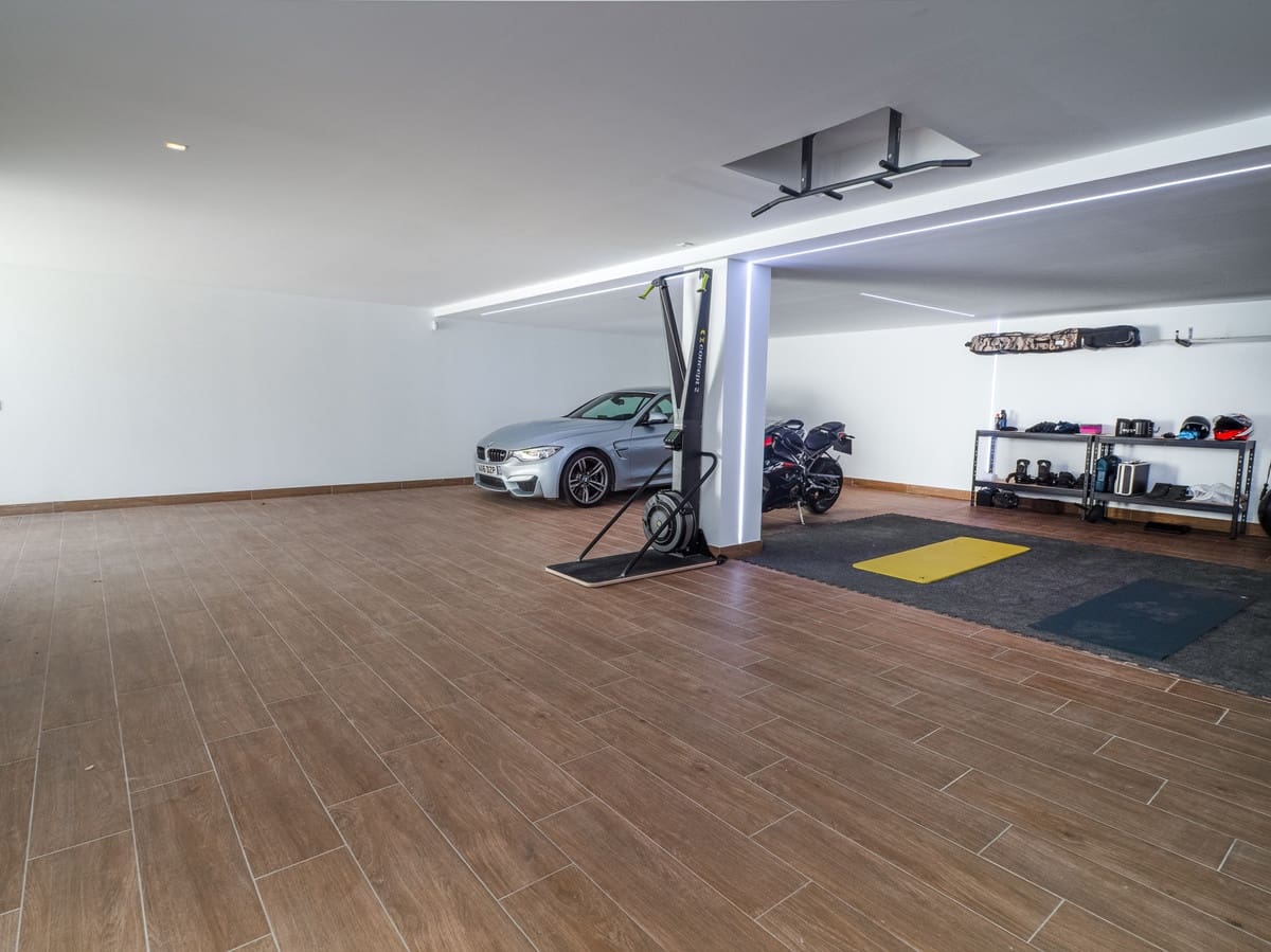 4 sypialnia Willa na sprzedaż w Guadalmina - 2 650 000 € (Ref: 9267689)