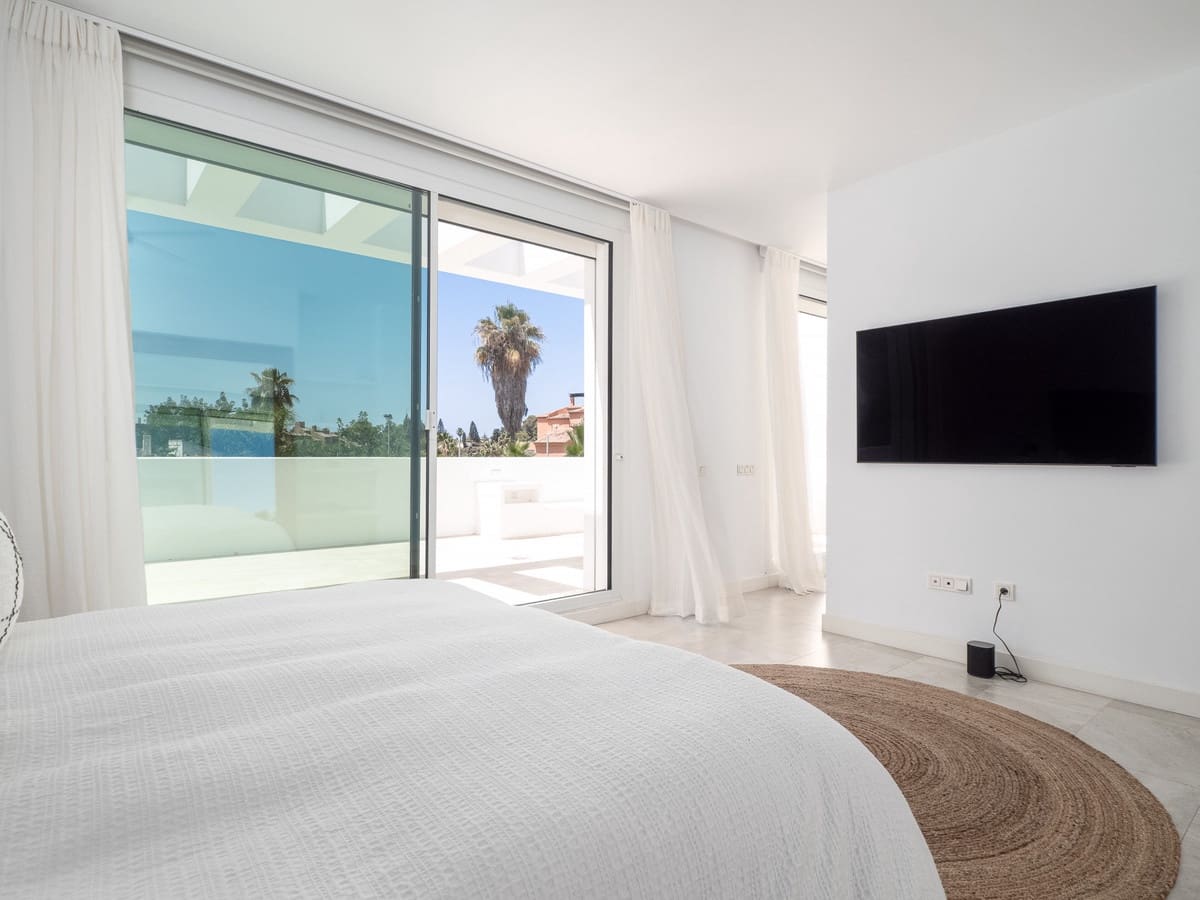 4 sypialnia Willa na sprzedaż w Guadalmina - 2 650 000 € (Ref: 9267689)