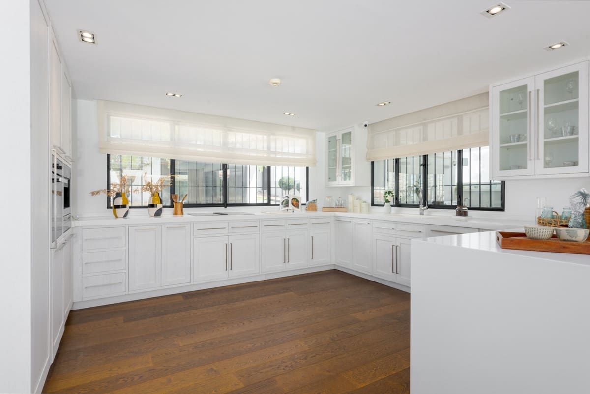 7 Zimmer Villa zu verkaufen in Nueva Andalucia - 6.990.000 € (Ref: 9267692)