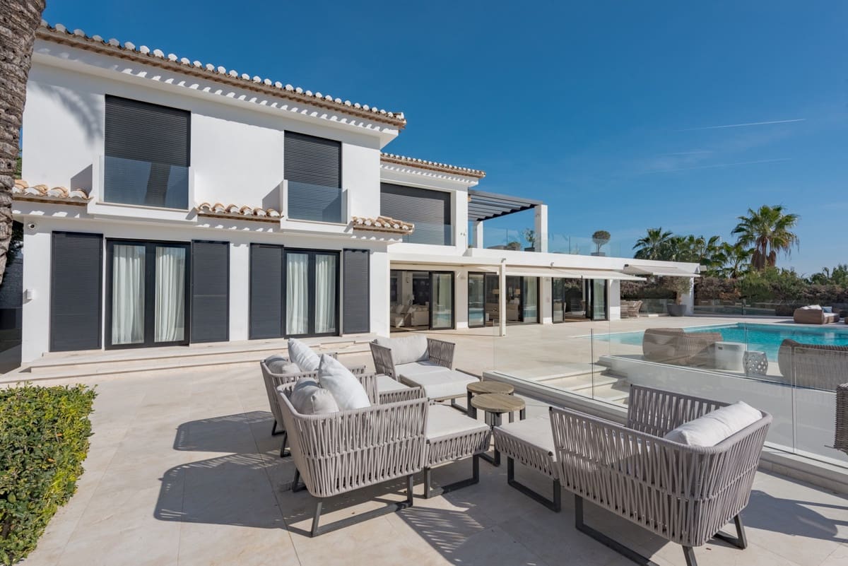 7 Zimmer Villa zu verkaufen in Nueva Andalucia - 6.990.000 € (Ref: 9267692)