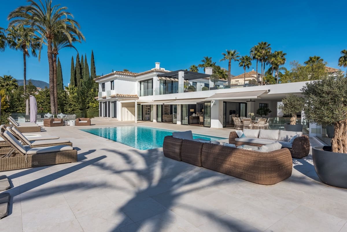 7 Zimmer Villa zu verkaufen in Nueva Andalucia - 6.990.000 € (Ref: 9267692)