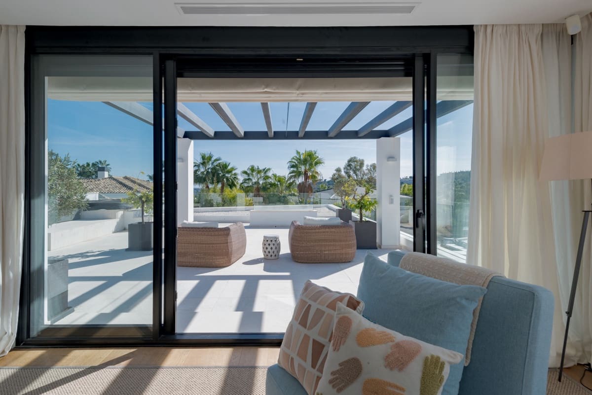 7 Zimmer Villa zu verkaufen in Nueva Andalucia - 6.990.000 € (Ref: 9267692)