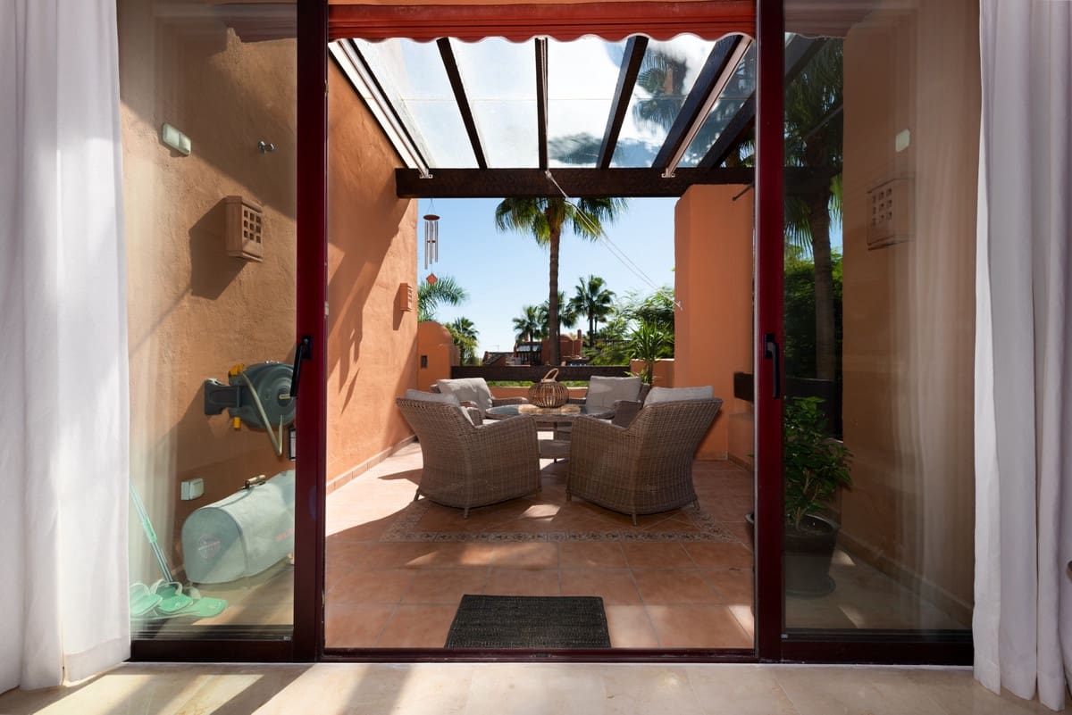 3 soverom Leilighet til salgs i Nueva Andalucia - € 1 895 000 (Ref: 9267693)